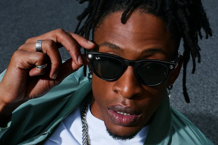 Meta Ray Ban Smart Glasses