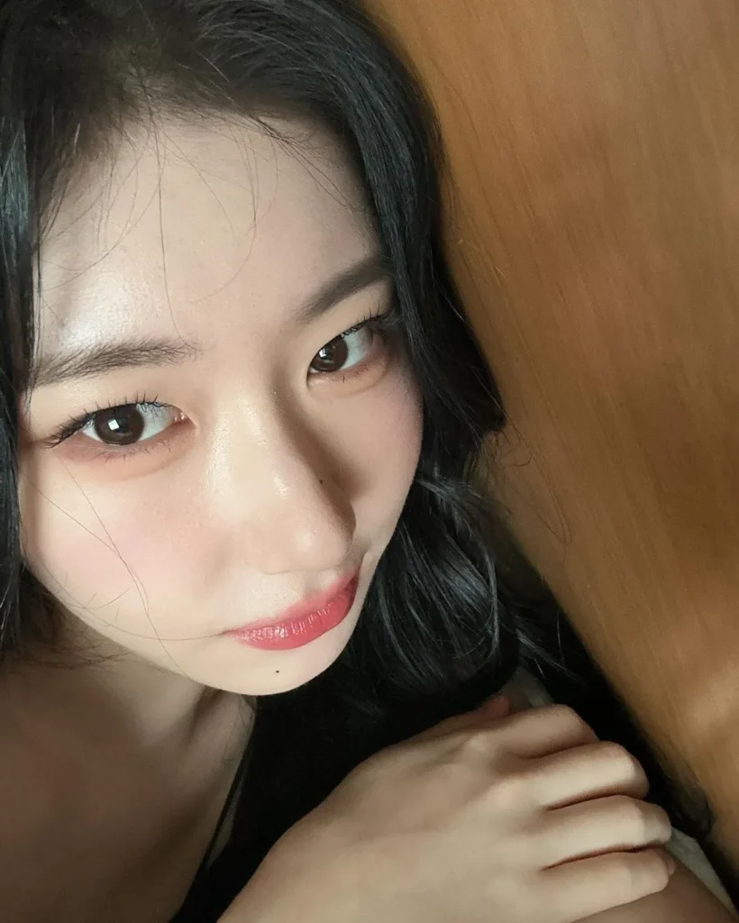 ITZY CHAERYEONG Instagram