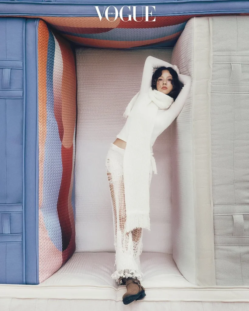 Lee-Hyori-Stuns-in-Vogue-PhotoShoot-